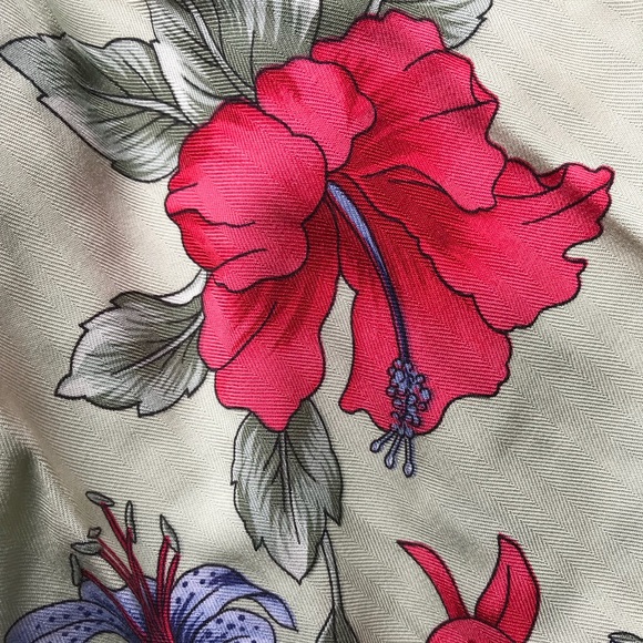 Meet your Posher, Monique - Picture 1 of 1